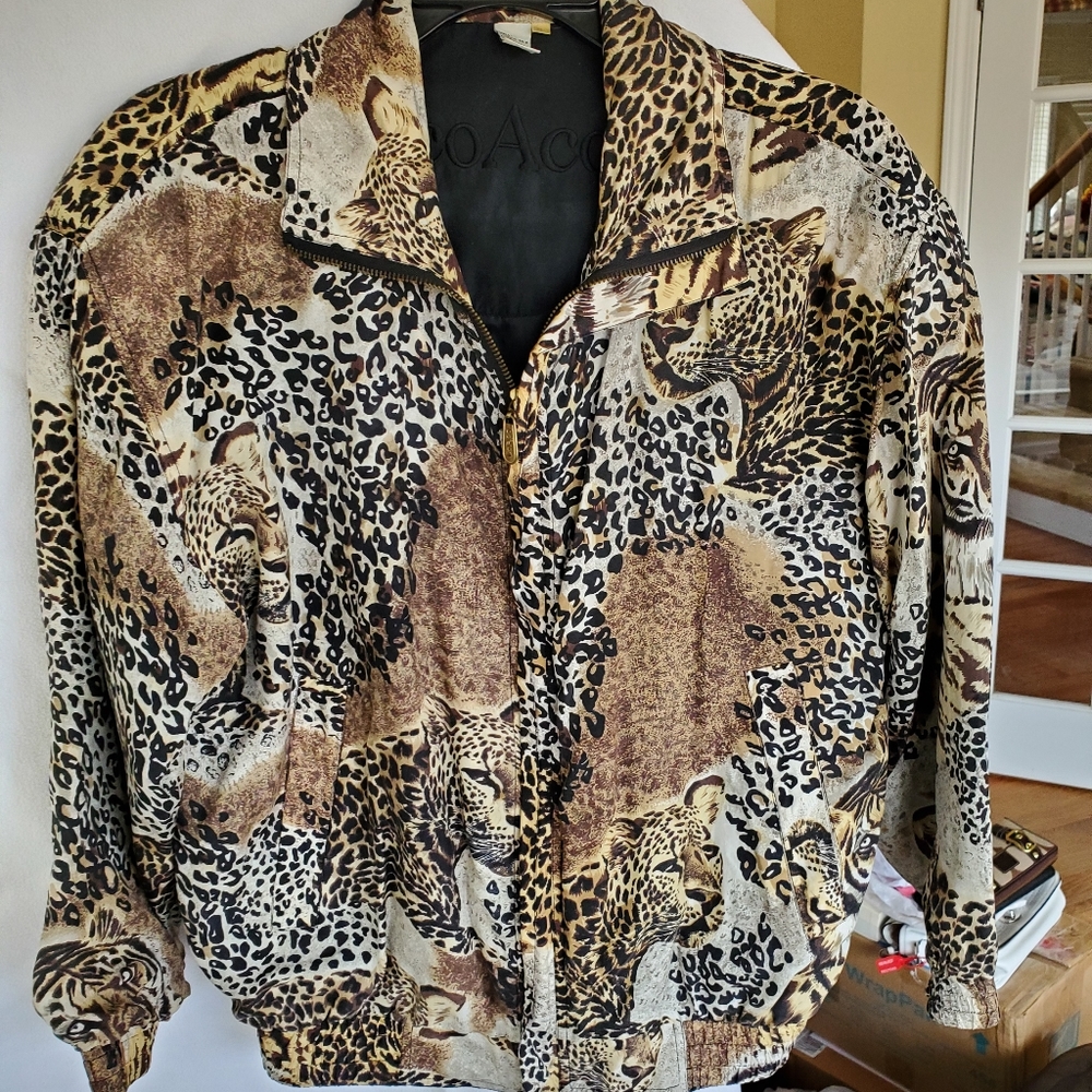 Jacket leppard print